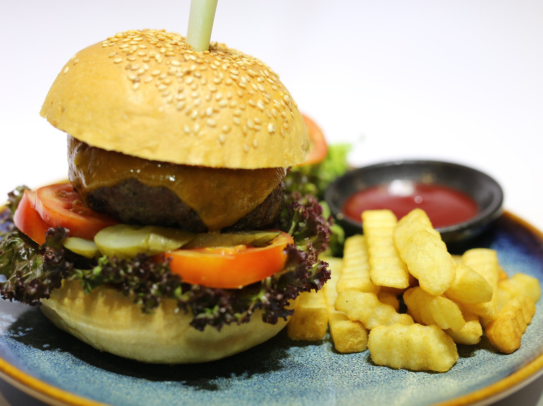 Nhà Hàng Palms Bistro Nha Trang