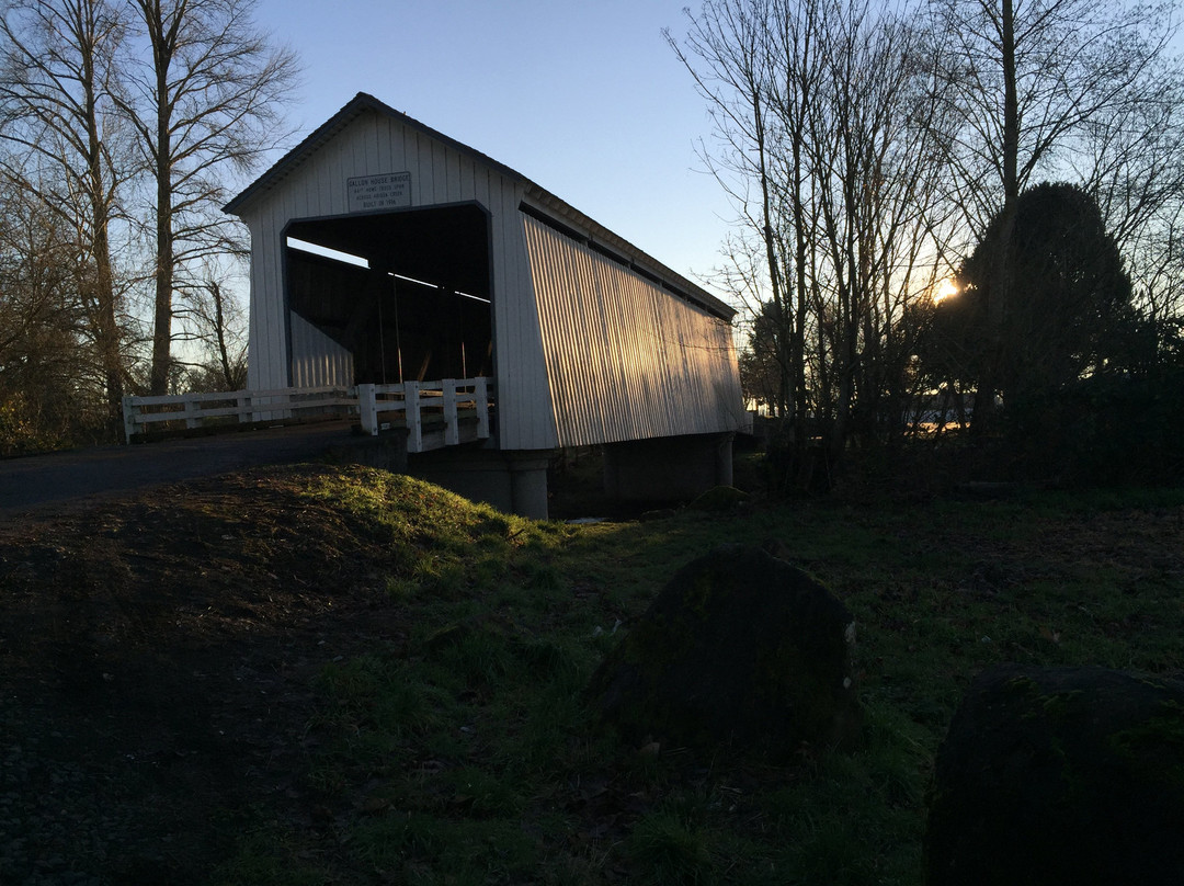 Gallon House Bridge-Silverton必去景点
