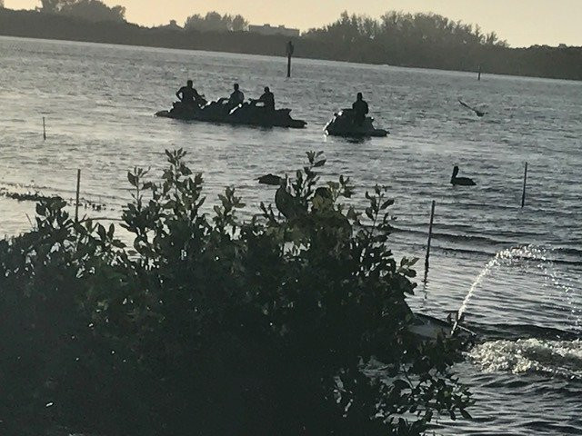 Island Jet Ski Tours & Rentals-恩格尔伍德必去景点