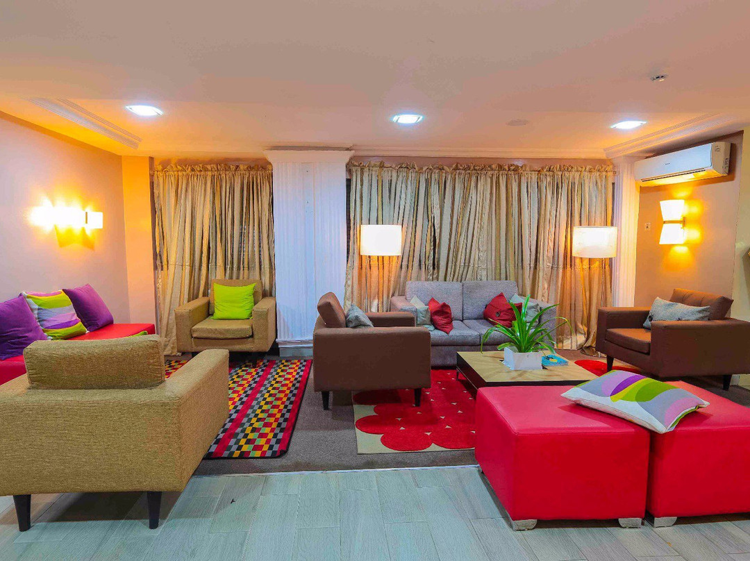 GolfView Suites & Conference Center主图