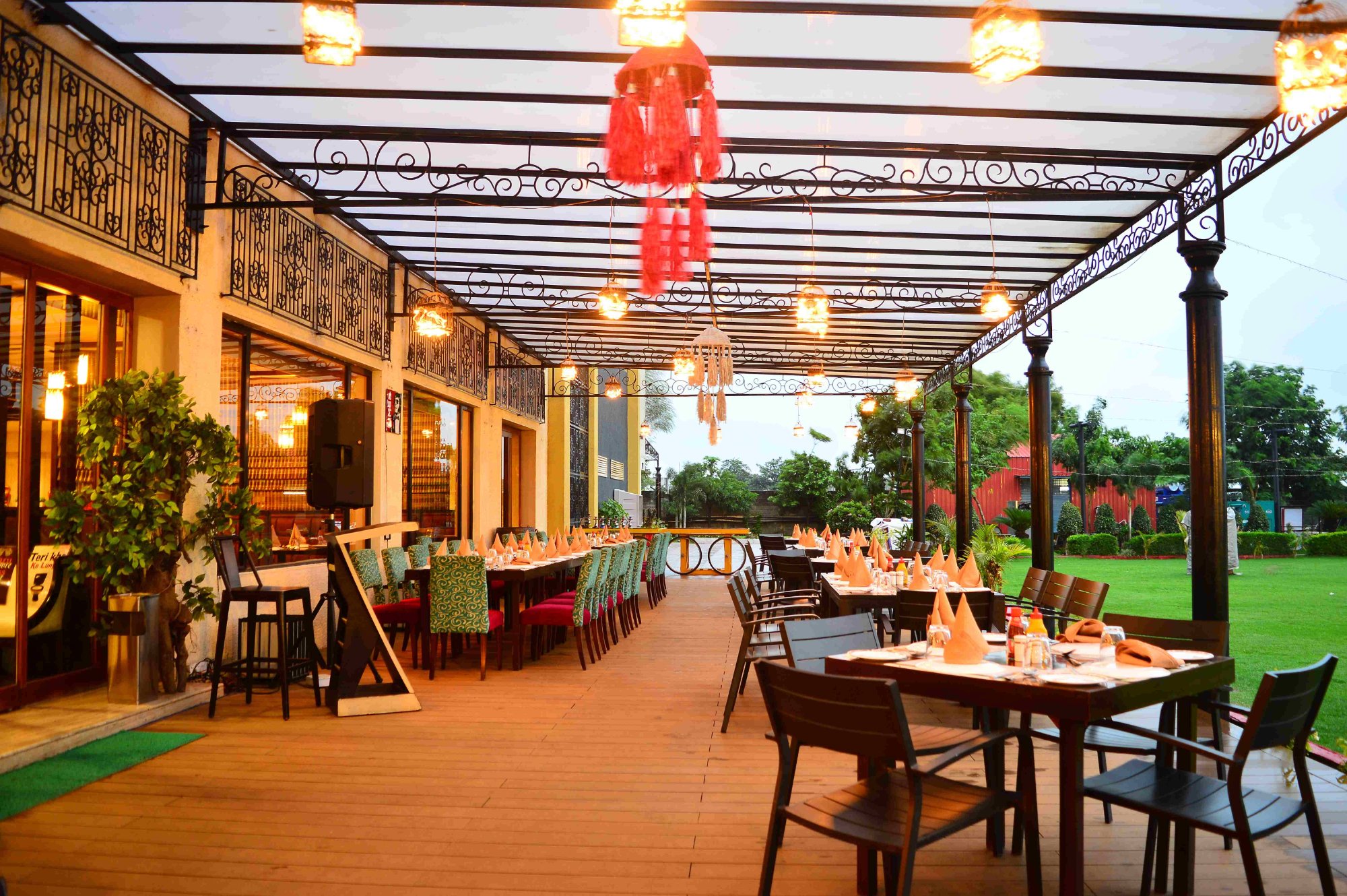 Hotel Shamrock Greens-餐饮