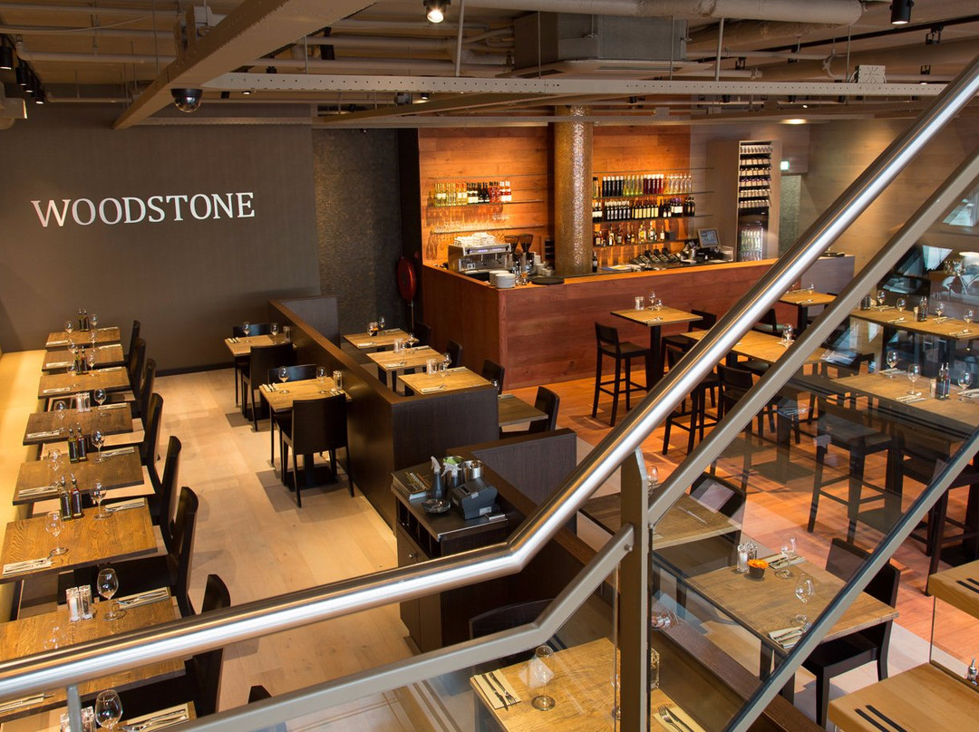 WOODSTONE Pizza and Wine Almere主图