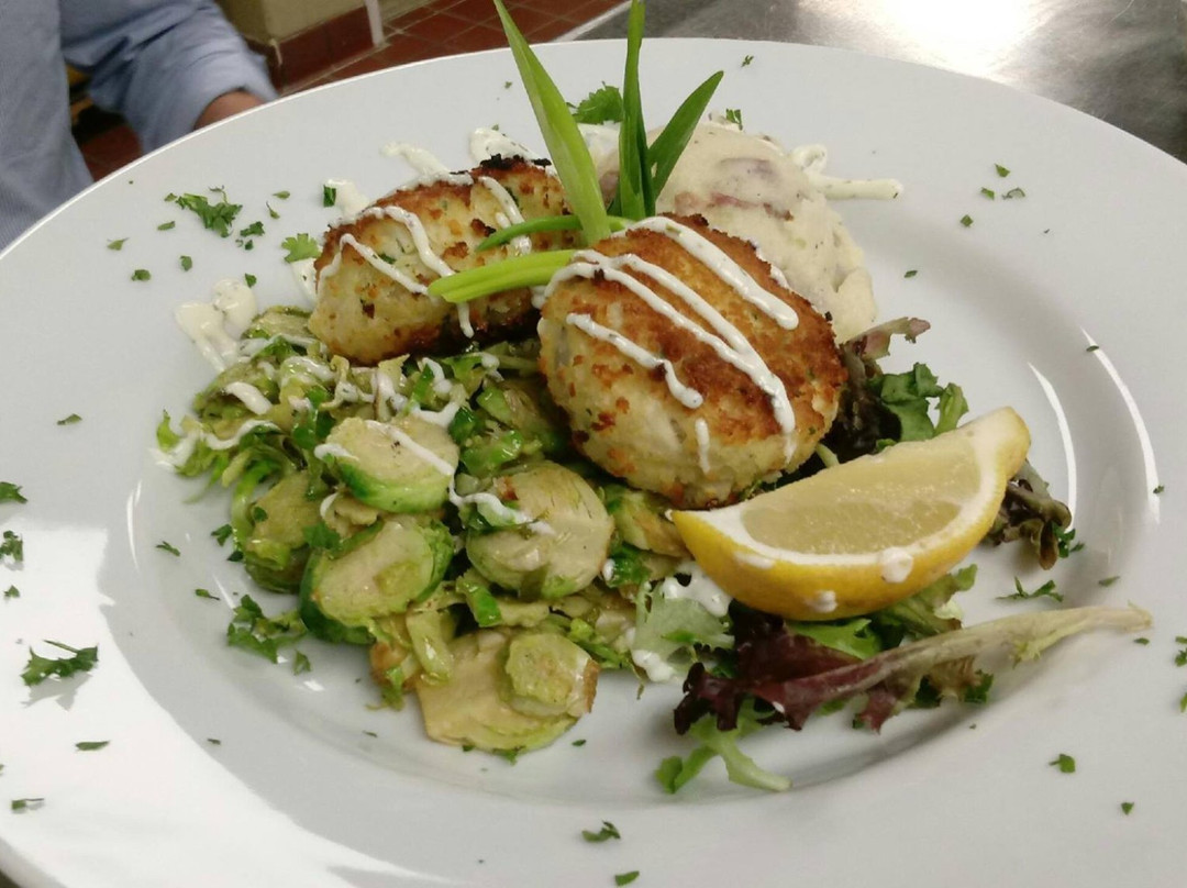 Old Orchard Tavern at Cascades Mountain Resort