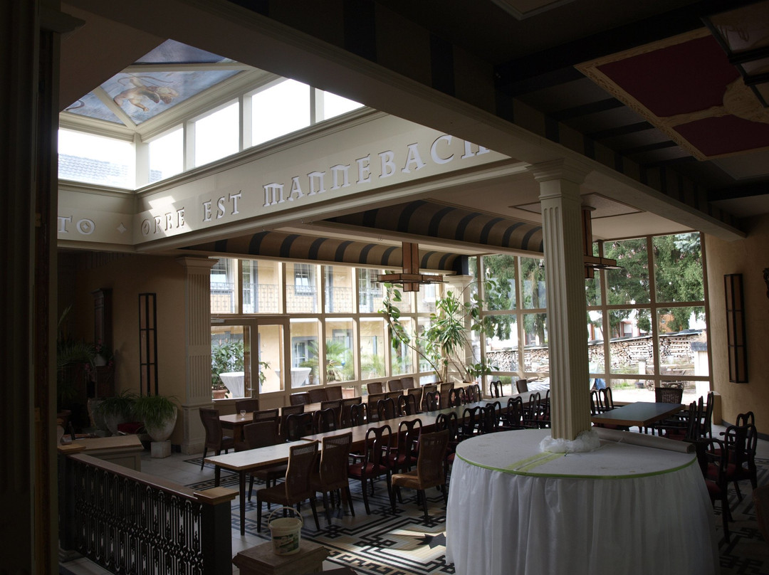 Mannebacher Landhotel主图