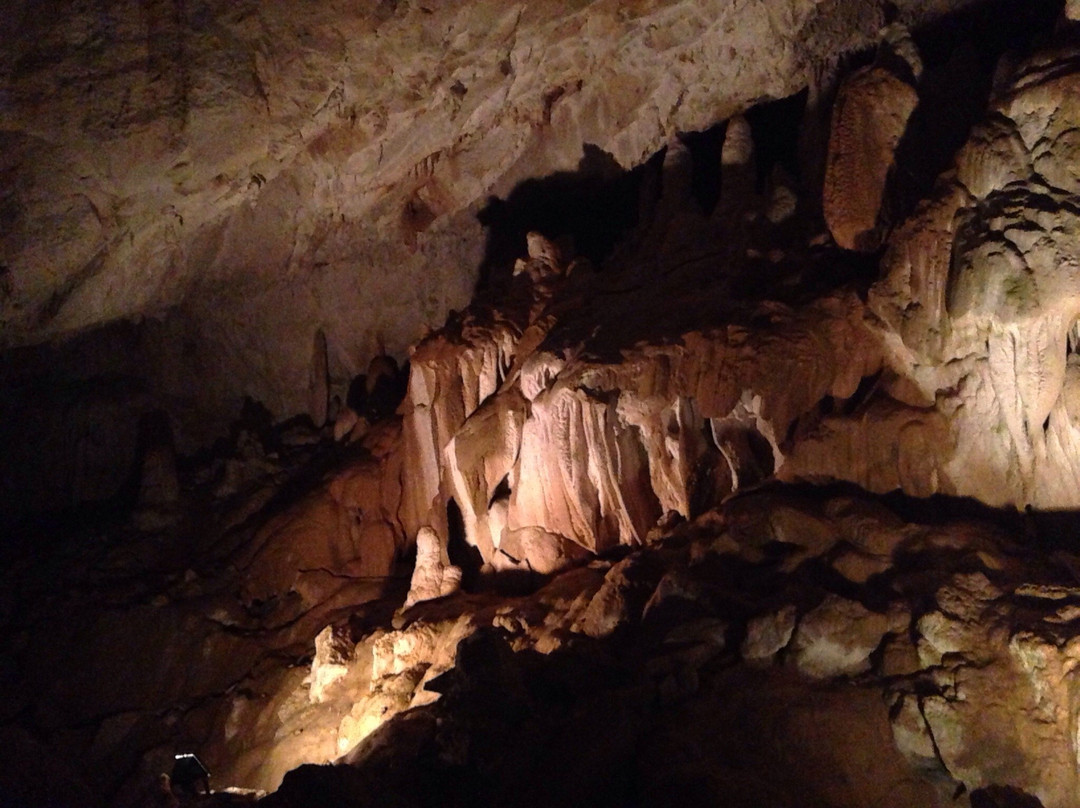 Cuevas de Sopena景点图片