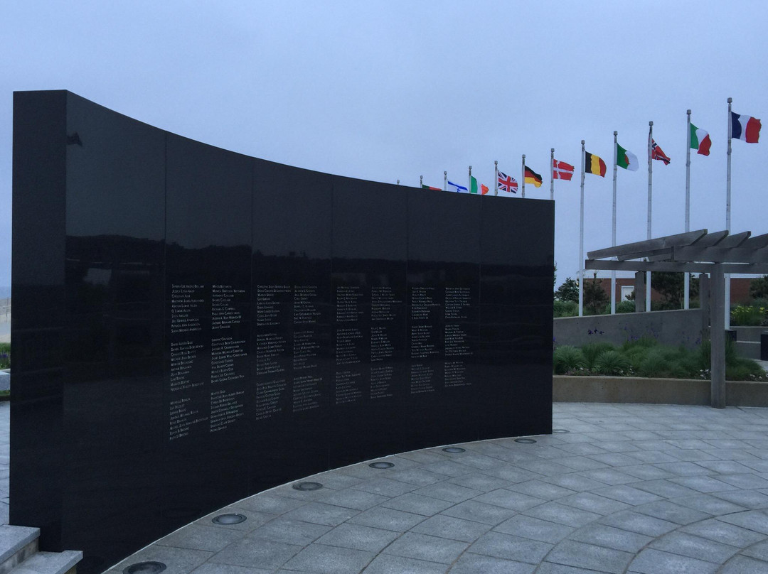 TWA Flight 800 International Memorial景点图片
