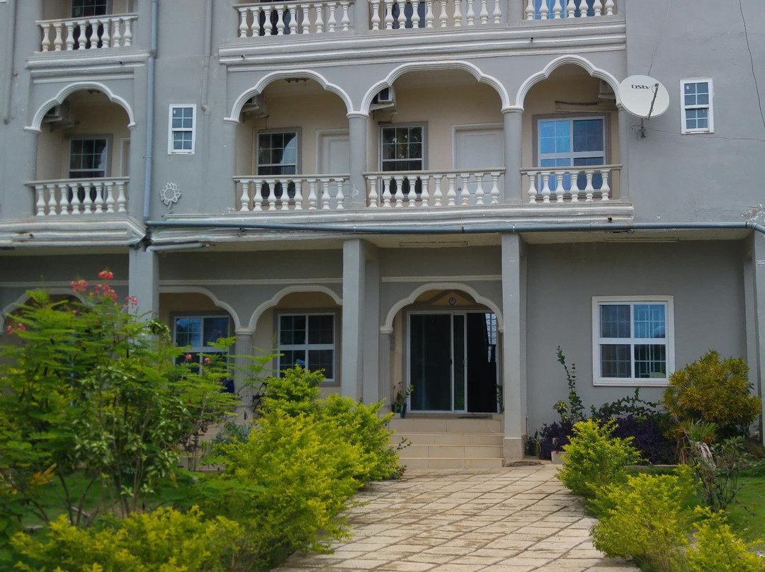 Makama Lodge Guest House主图