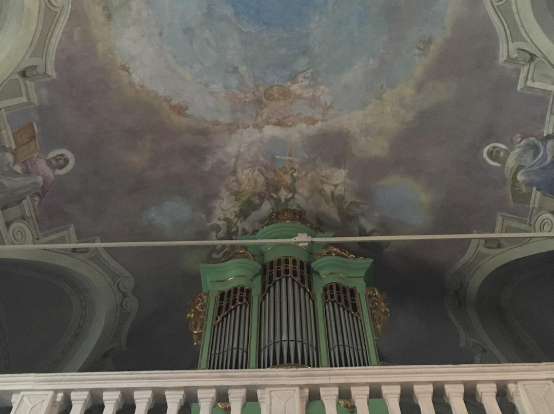 Katholische Stadtpfarrkirche zur Heiligsten Dreifaltigkeit-Rust必去景点