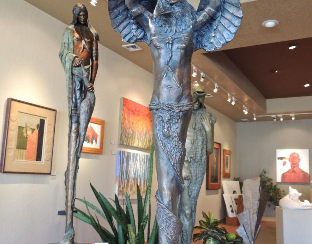 Warrior's Work & Ben West Gallery-希尔城必去景点