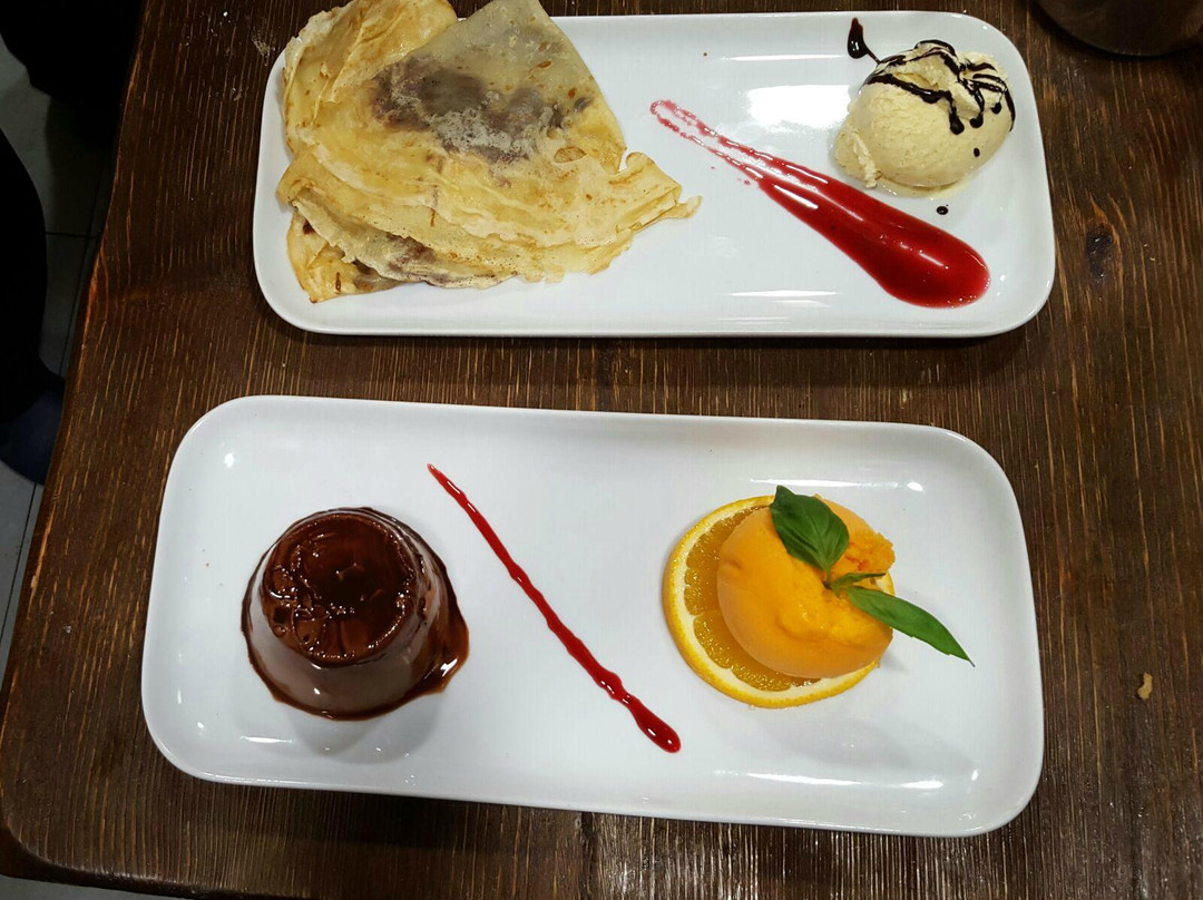 Cee餐馆和美食-As Baleas Tapas & Cañas