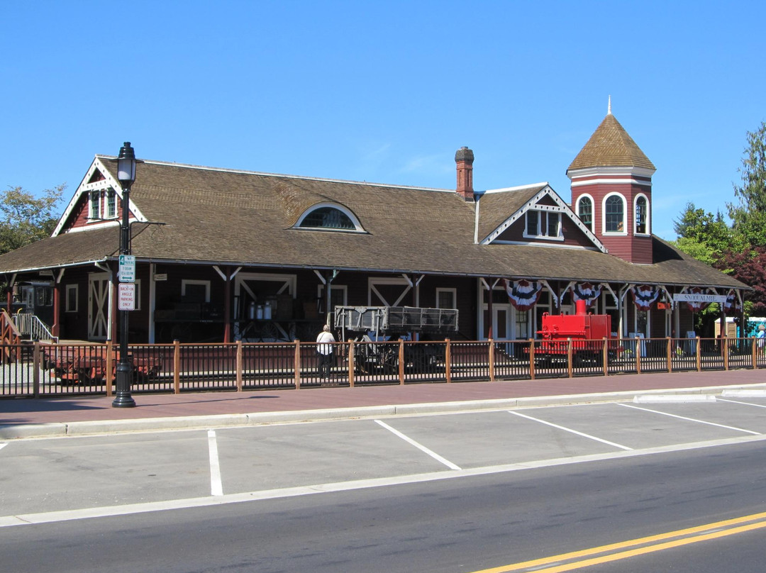 Railroad Community Park景点图片