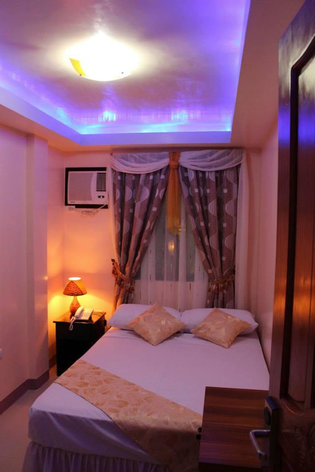 D'Narra Hotel and Restobar-客卧
