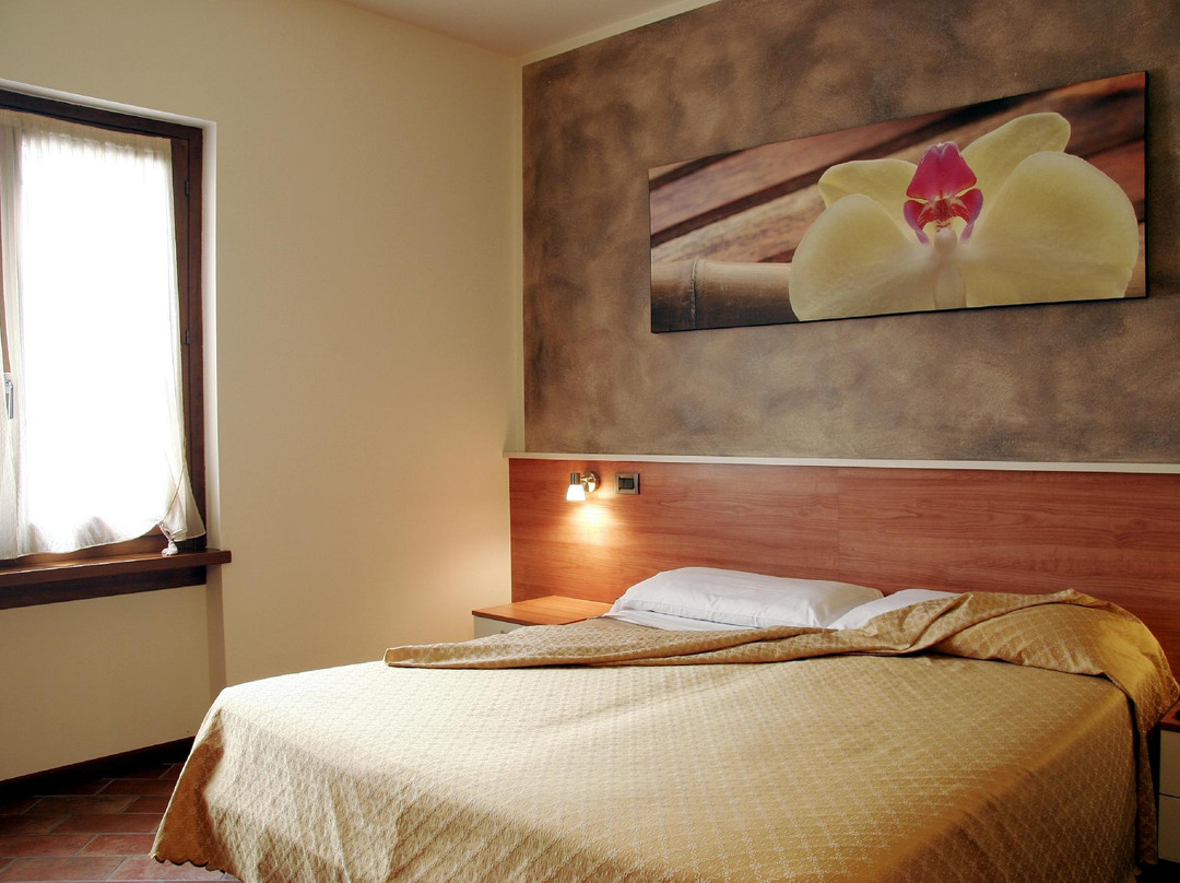 Albergo Bed & Wine