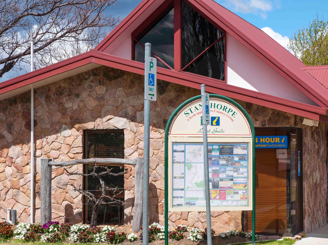 Stanthorpe Visitor Information Centre-史丹霍普必去景点