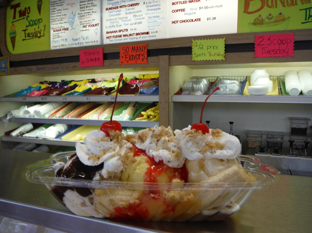 The Ole Fashion Ice Cream Parlor