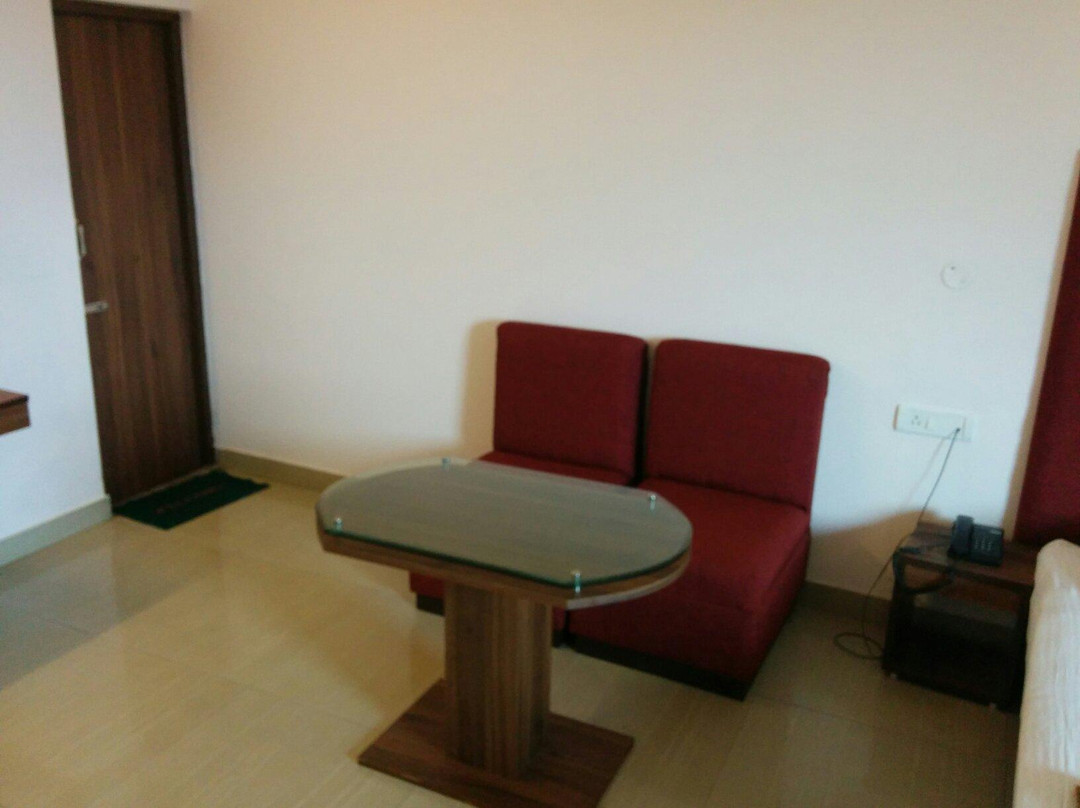 Jai Guru Hotel主图