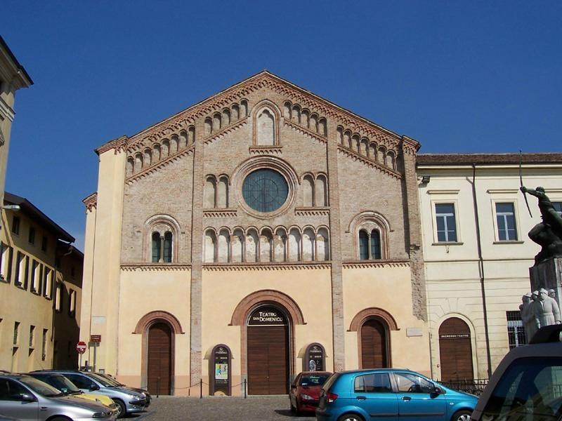 Teatro San Domenico-克雷马必去景点