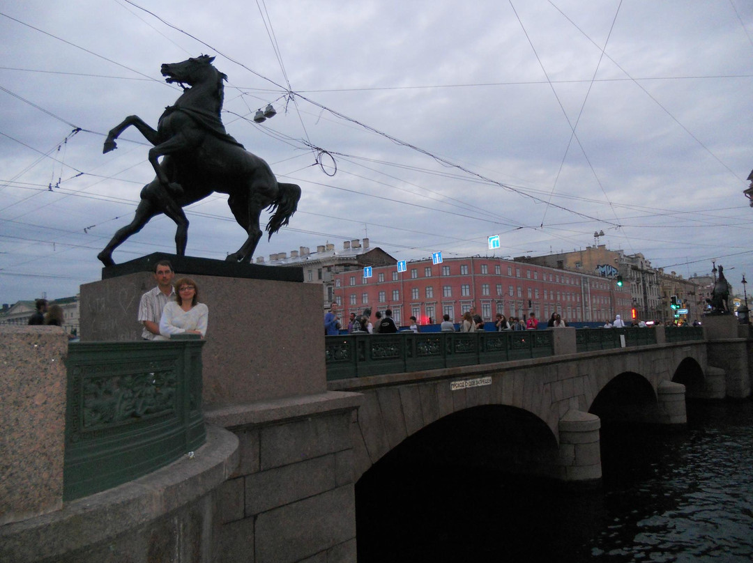 Anichkov Bridge景点图片