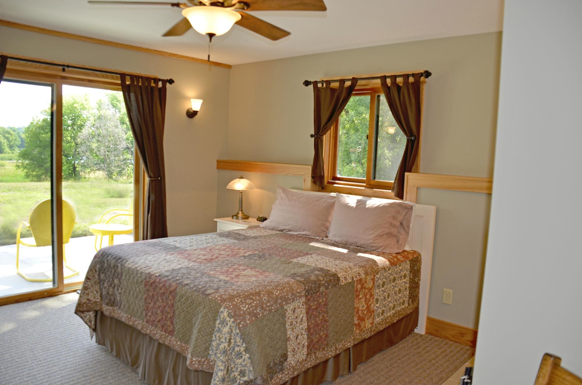 Spirit Cove Lodge B&B-Alexandria-客卧