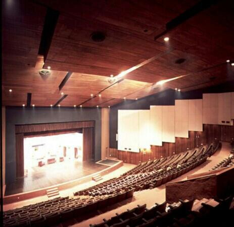 AL-Hammra Art Centre-拉合尔必去景点