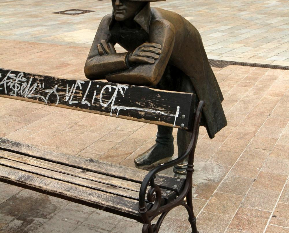 Napoleon’s Army Soldier Statue-布拉迪斯拉发必去景点