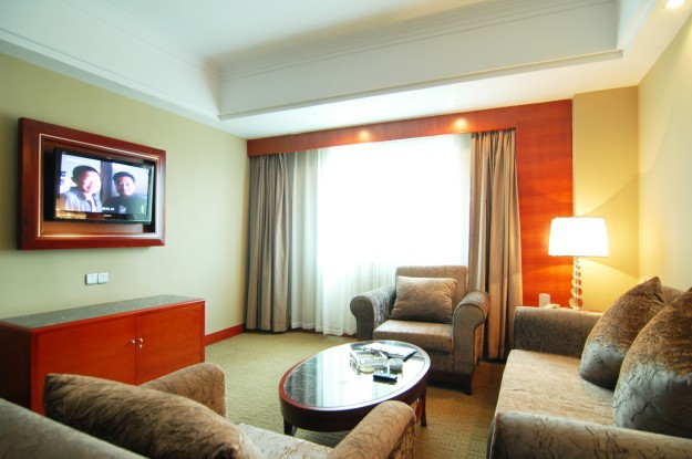 神龙百度大酒店主图