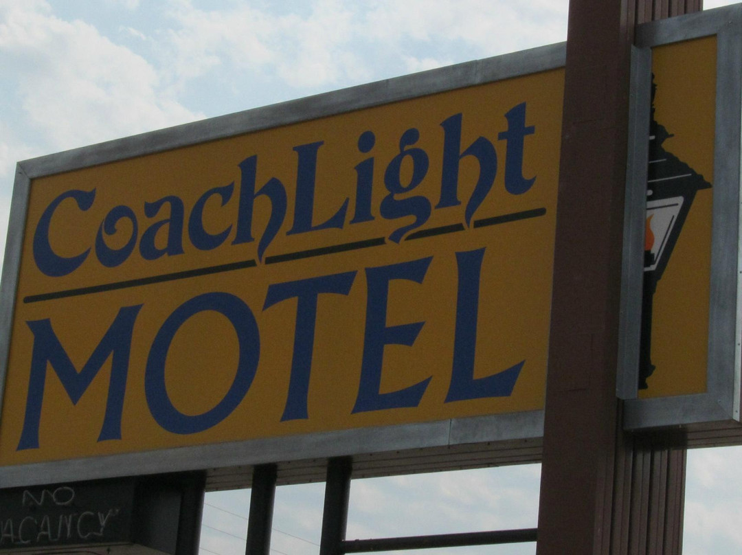 Coachlight Motel主图