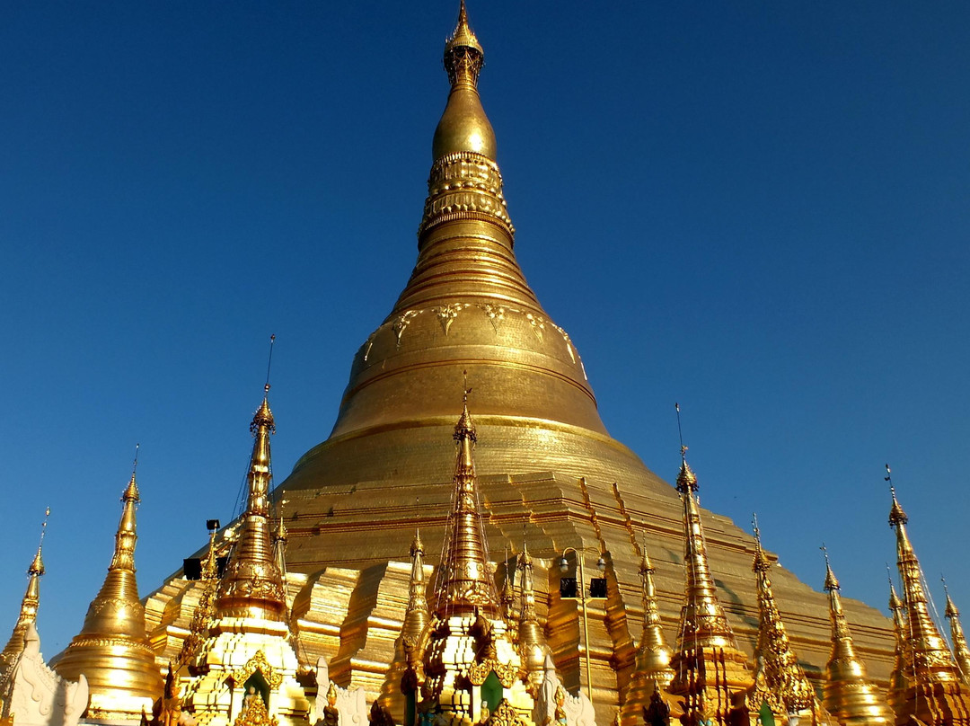 瑞光大金塔-仰光必去景点