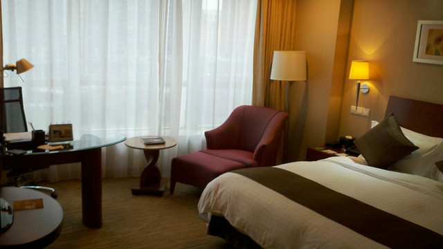 深航国际酒店主图