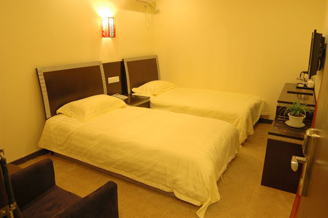 7天优品·南京新街口张府园地铁站店主图