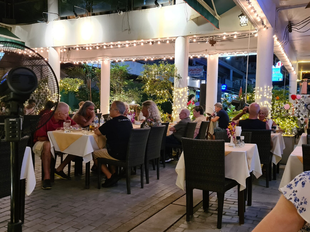Karlson Restaurant And Steakhouse