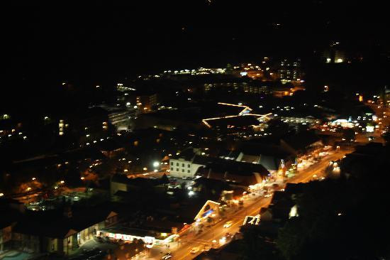 Gatlinburg Space Needle-盖林柏格必去景点