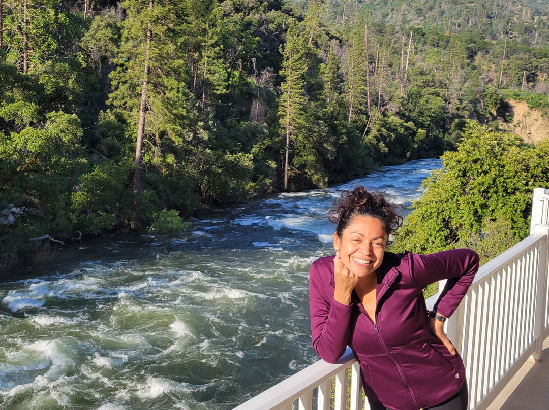 约塞米蒂蓝蝴蝶旅馆主图