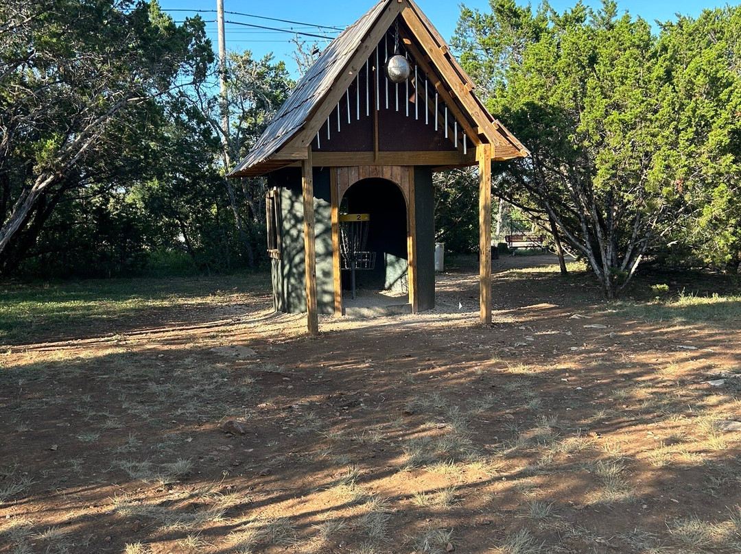 Flying Armadillo Disc Golf Club-圣马科斯必去景点
