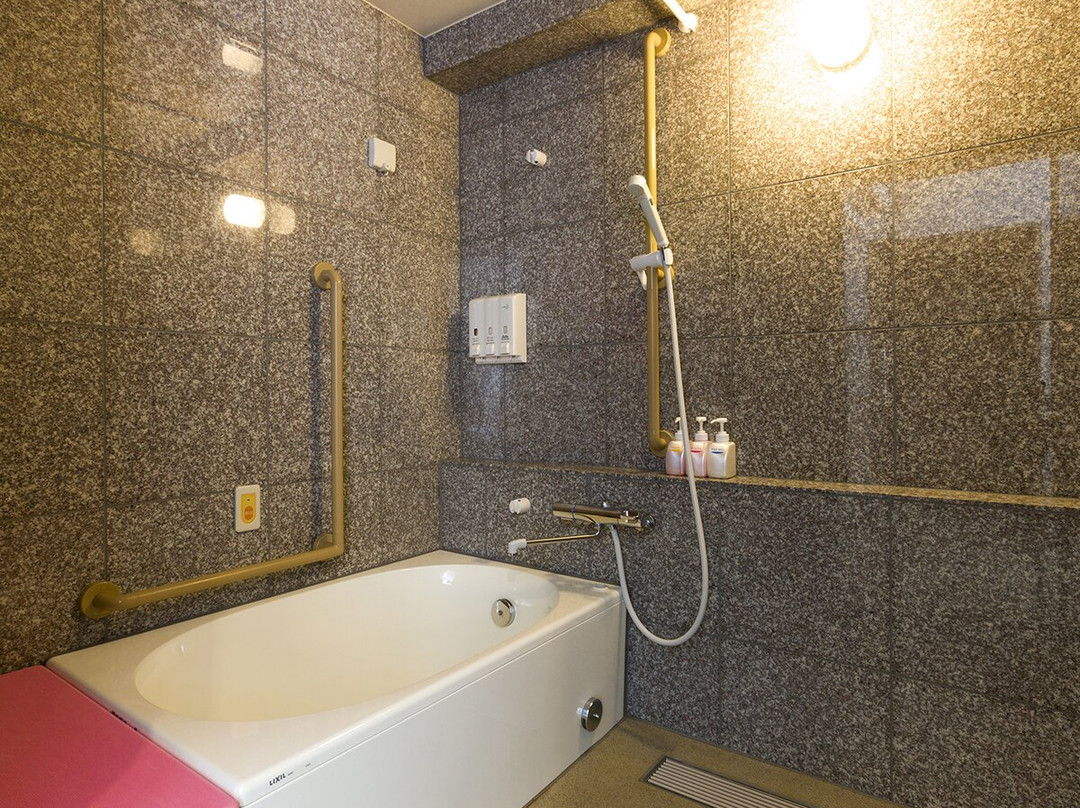 Toyoko Inn Biwako-sen Minami-Kusatsu-eki Nishi-guchi主图
