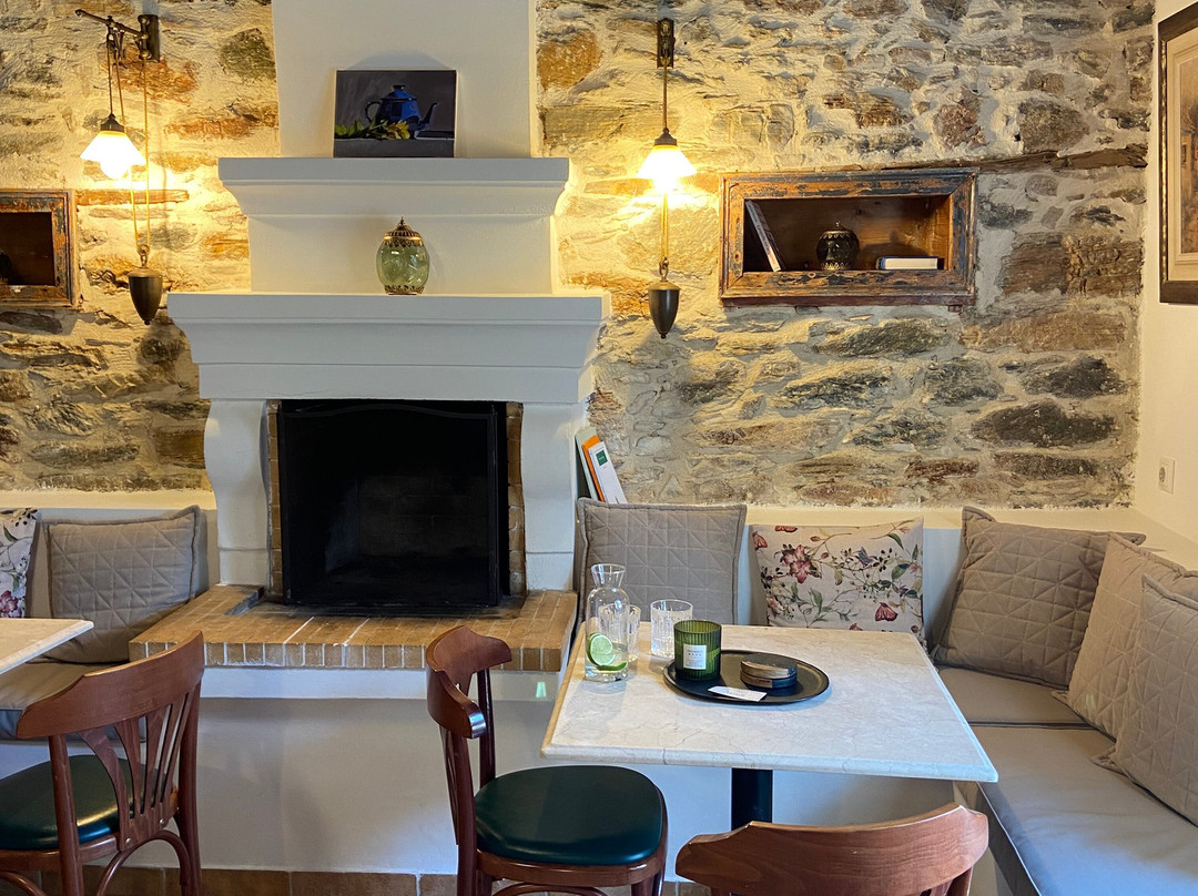 Archontiko Mountzouridi主图