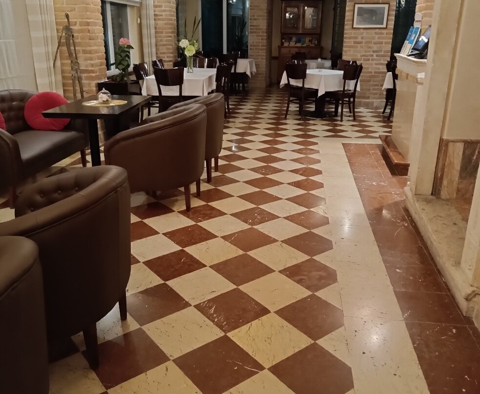 Azimut精品酒店主图