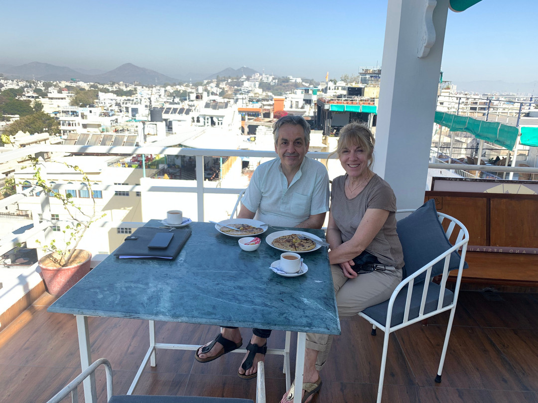 The Peacock - Cafe & Restaurant