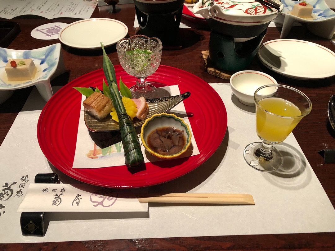 汤回廊菊屋酒店主图