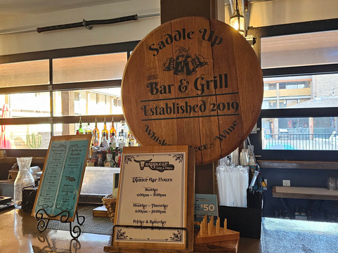 Saddleback Inn & Conference Center主图