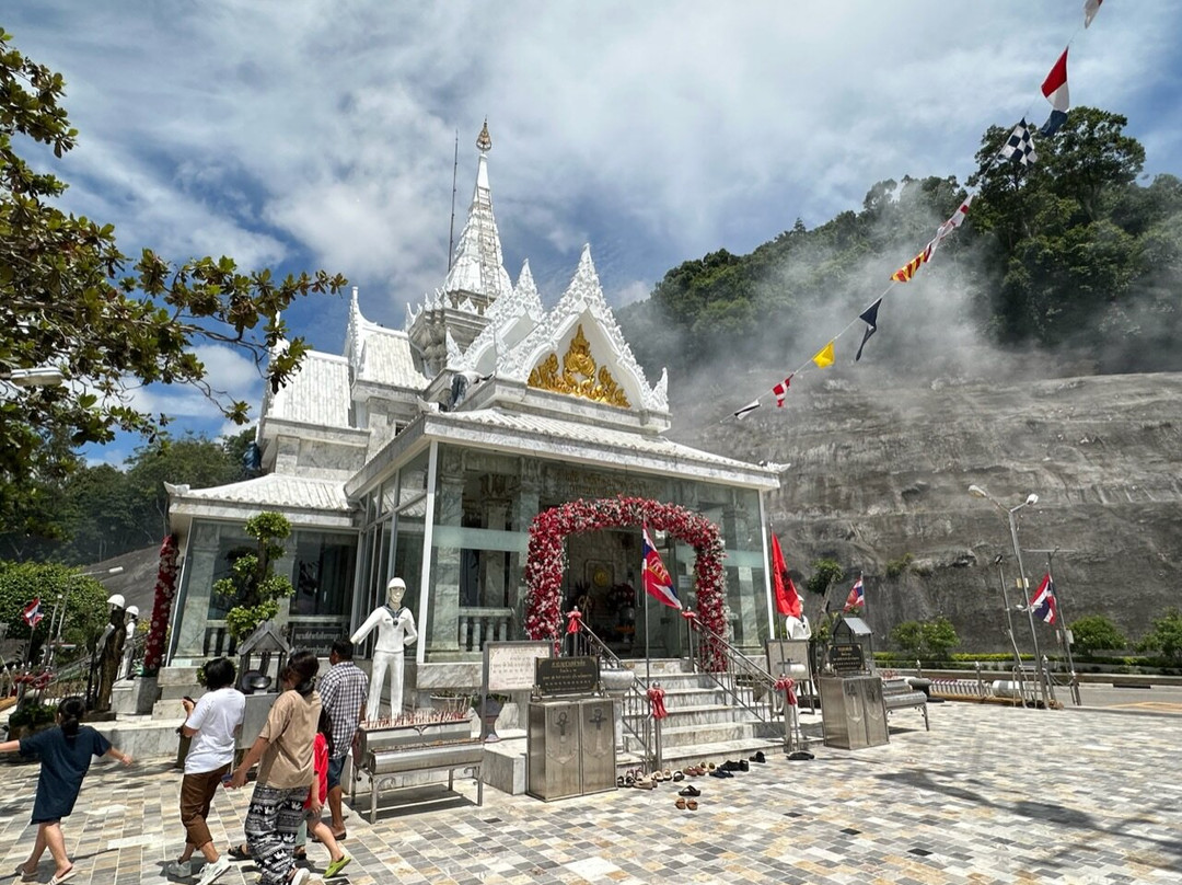 Krom Luang Chumphon Khet Udomsak Royal Palace景点图片