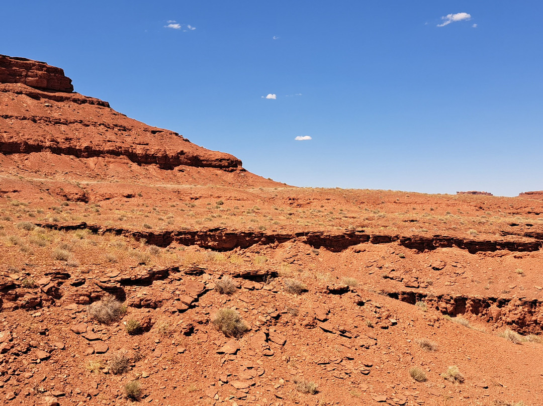 Mexican Hat Rock Formation-梅西肯哈特必去景点