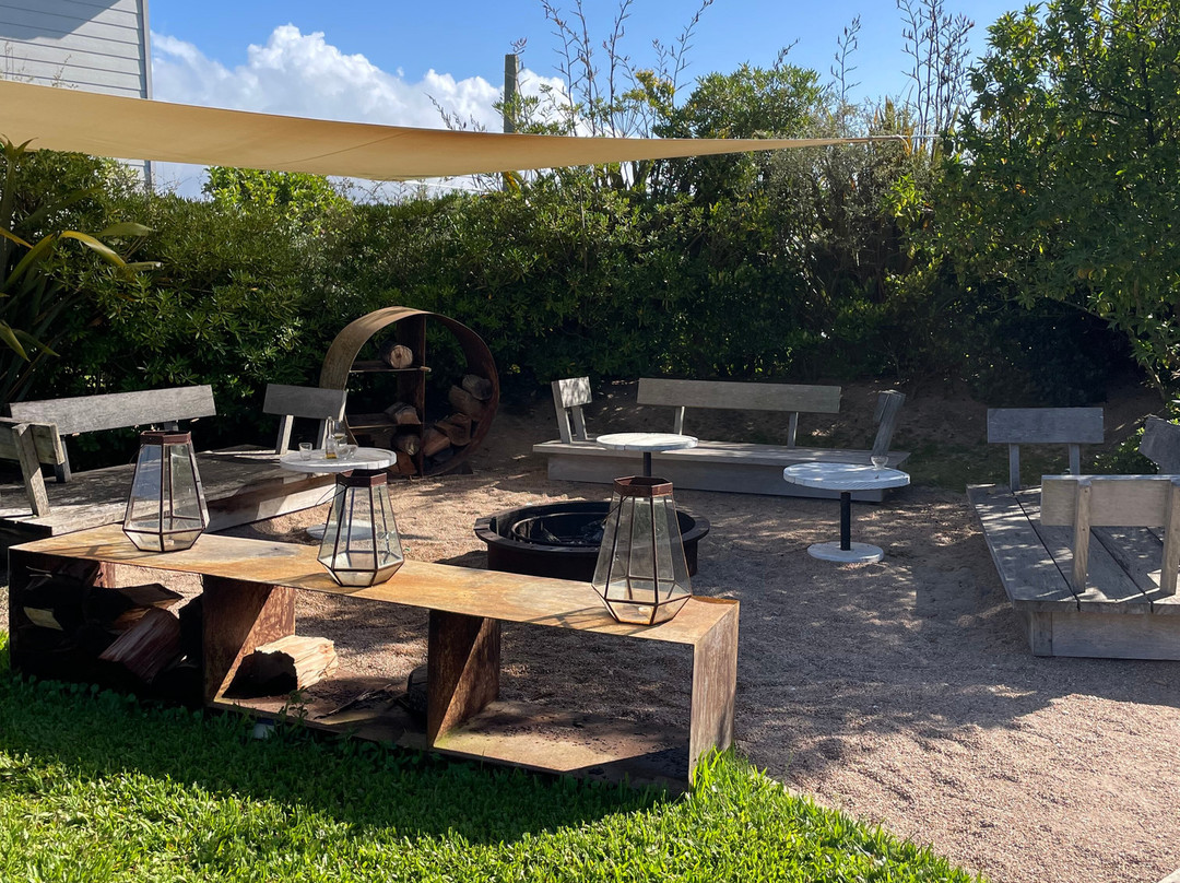 Anastasio Beach Resort主图