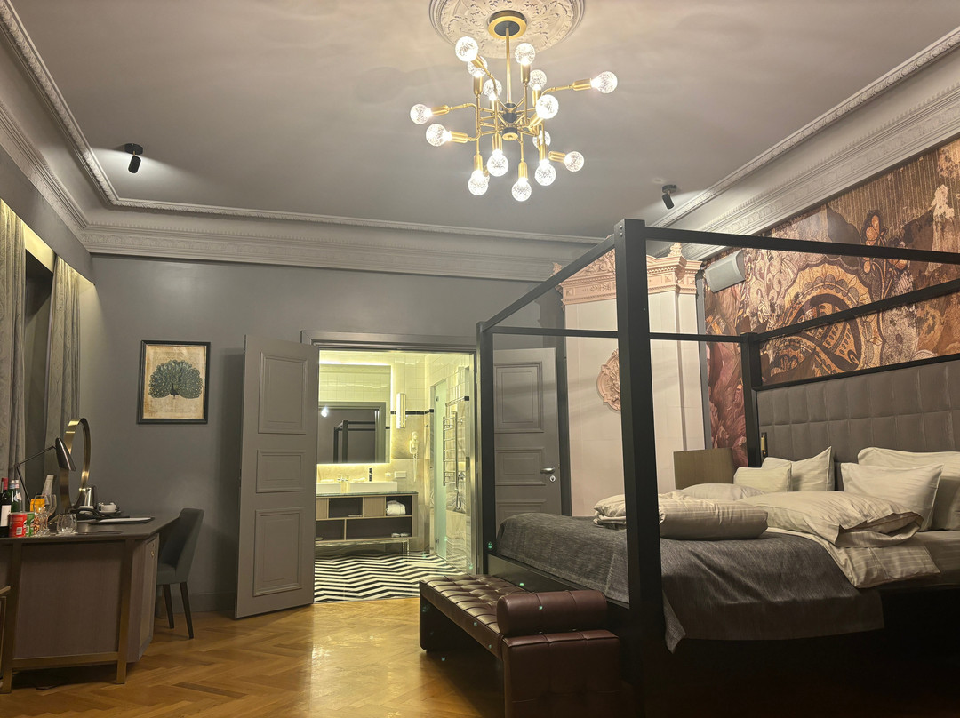 Grand Poet Hotel by Semarah主图