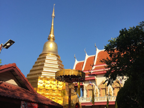 Wat Dokkham Temple-清迈必去景点