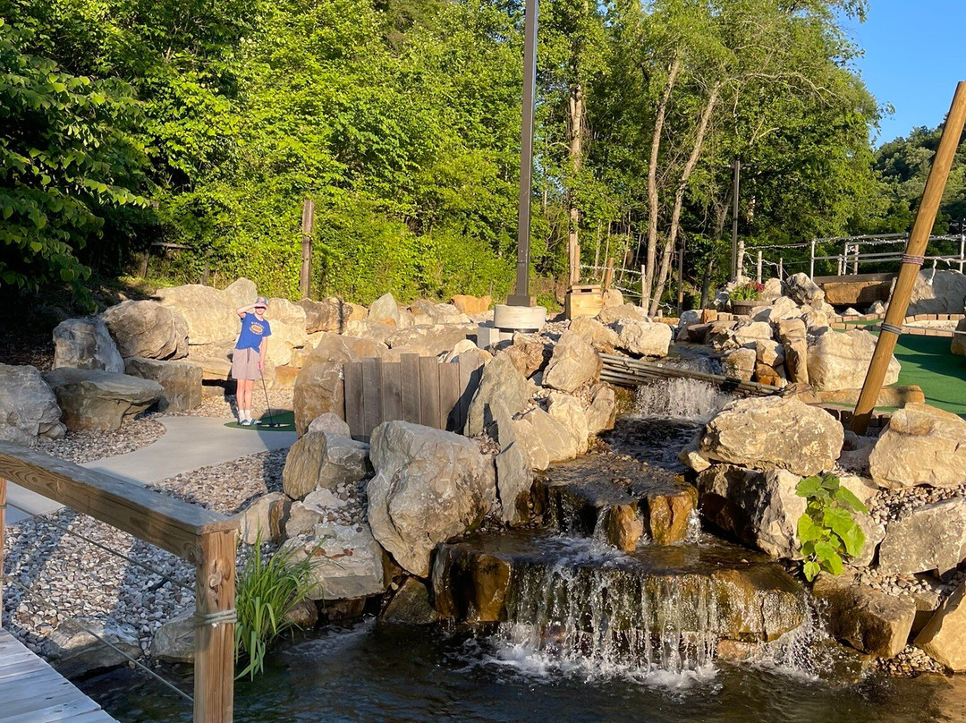 Thrillsville Adventure Golf-Slade必去景点