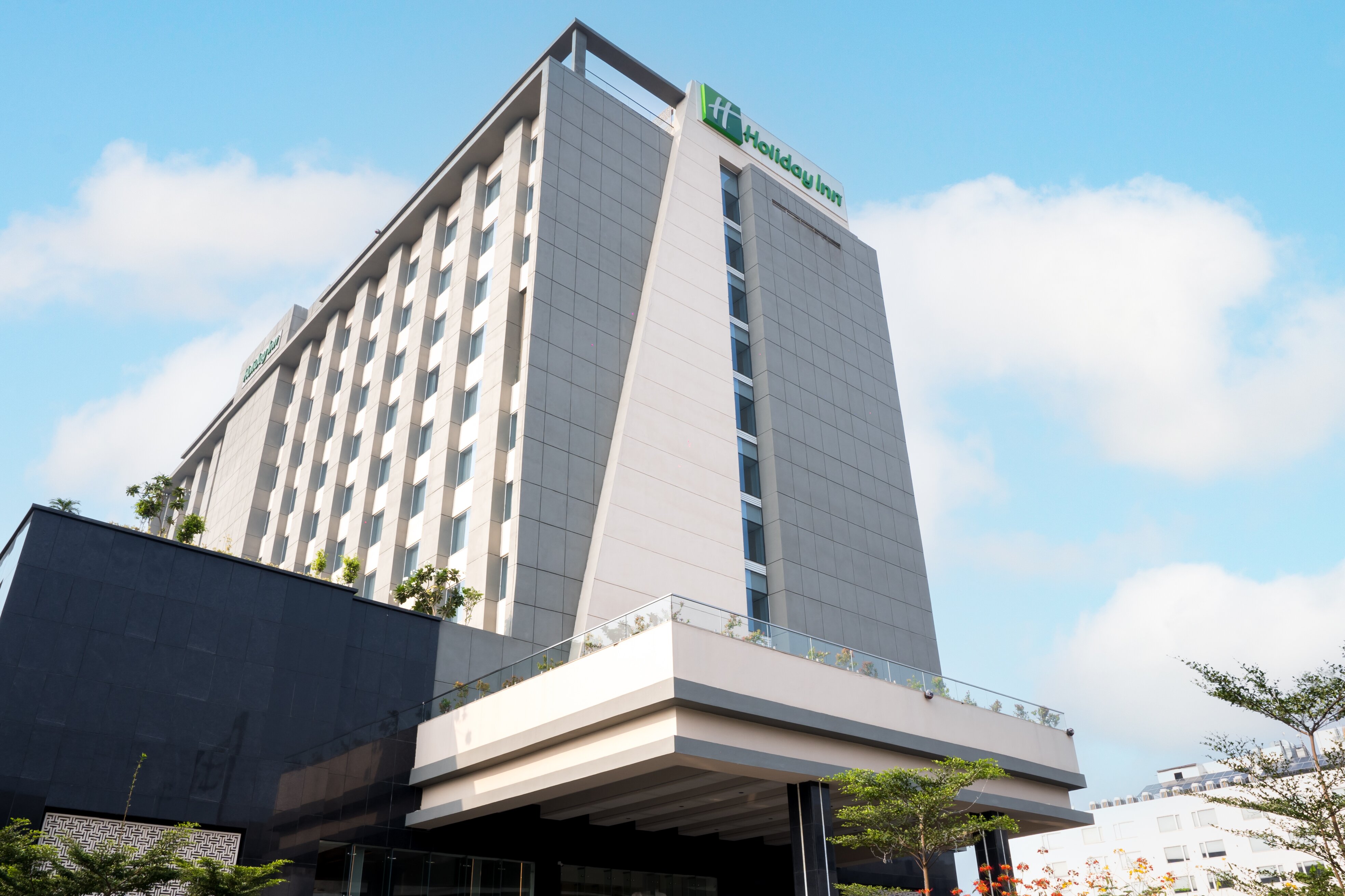 Holiday Inn Lucknow Airport By IHG-浴室