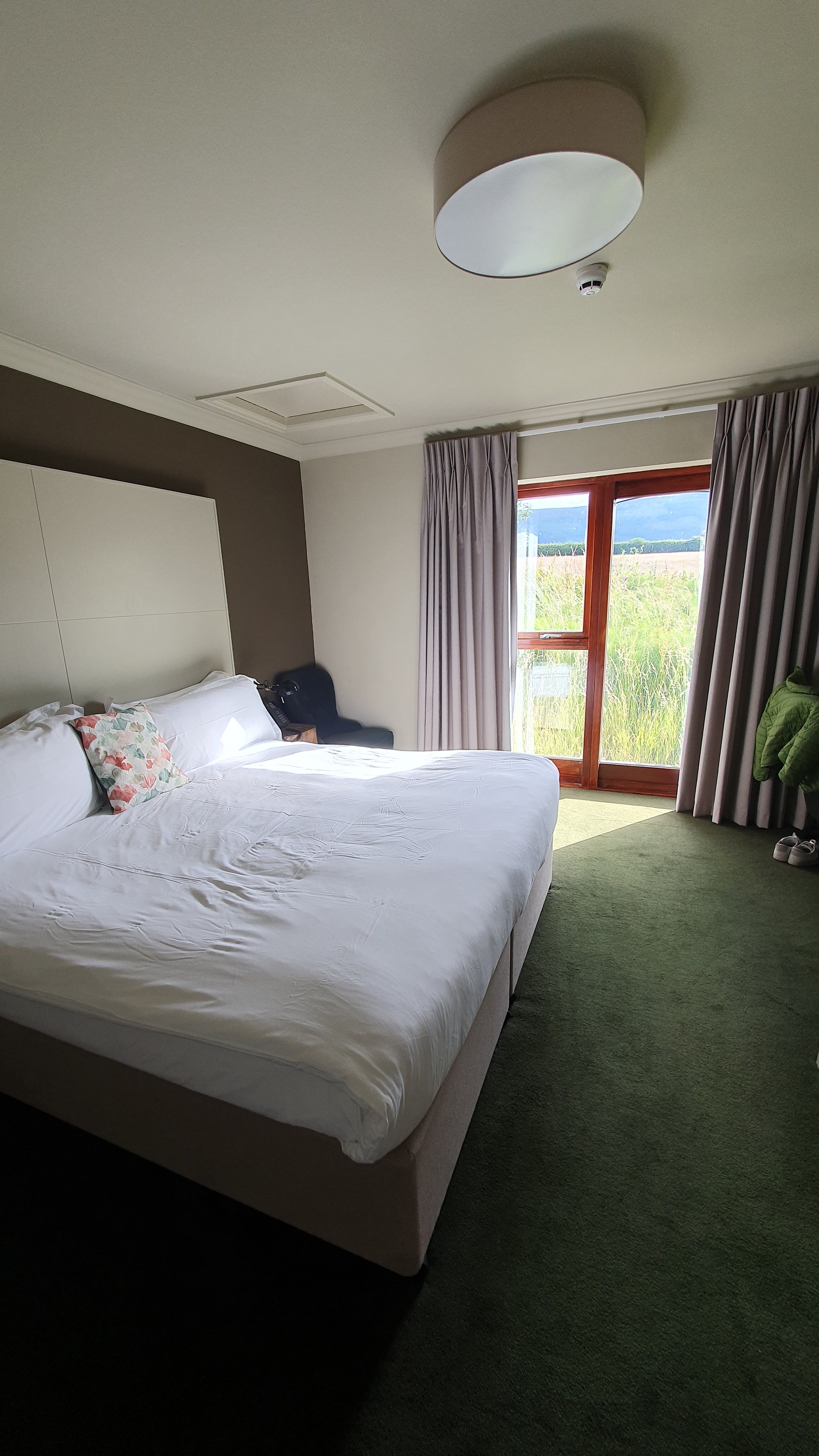Powerscourt Springs Health Farm-客卧
