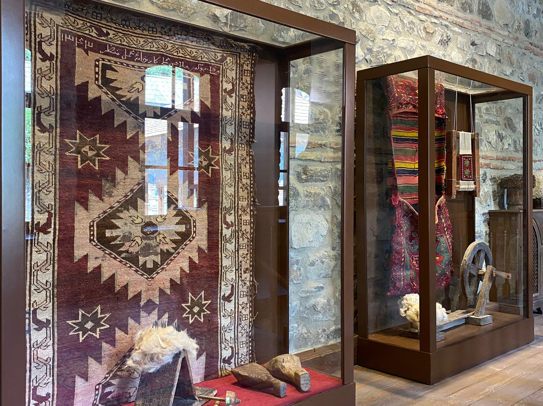 Sheki Khan's Mosque Complex-舍基必去景点