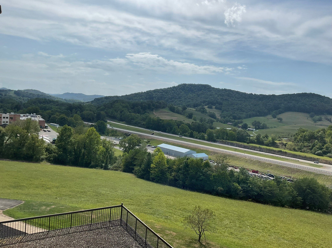 Days Inn & Suites by Wyndham Sutton Flatwoods主图